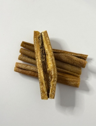 Naturalny suszony gryzak dla psa skóra dzika 150g